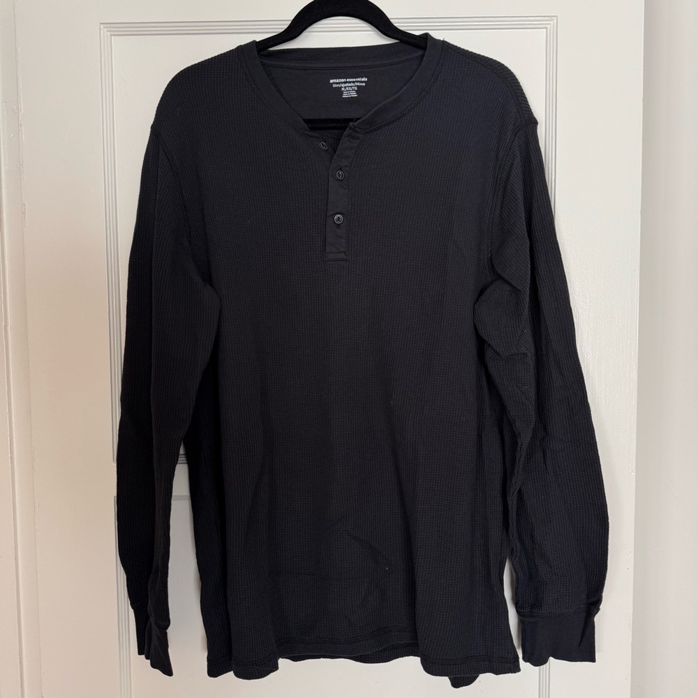 Amazon Essentials Black Long Sleeve Tee